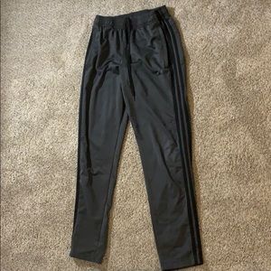 Dark Gray Adidas Sweat Pants Men’s Medium